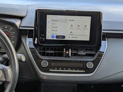 Used 2024 Toyota Corolla LE image 15