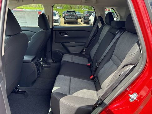 New 2026 Nissan Rogue SV AWD/4WD image 27