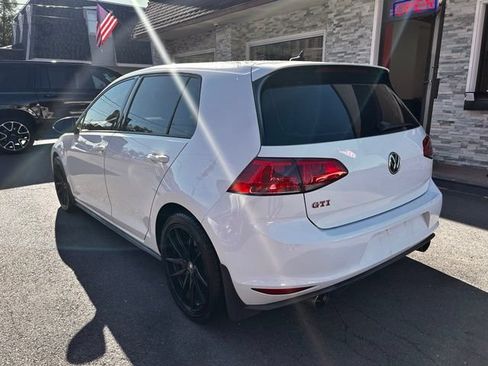 Used 2017 Volkswagen GTI Sport FWD image 5