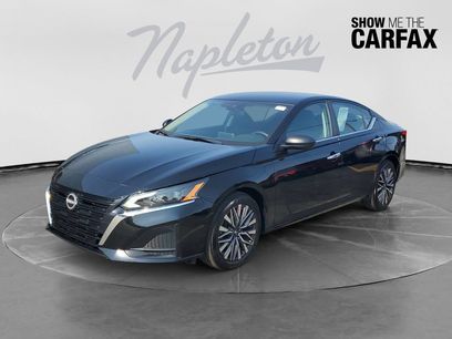 Used 2025 Nissan Altima 2.5 SV