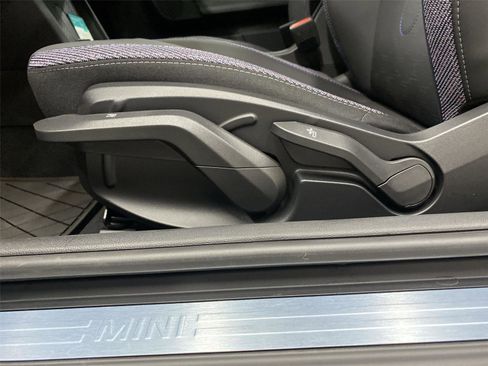 New 2026 MINI Cooper S image 18