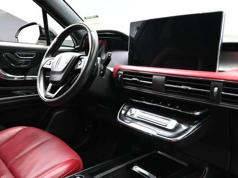 Used 2023 Lincoln Corsair Reserve w/ Equipment Group 202A AWD/4WD image 15