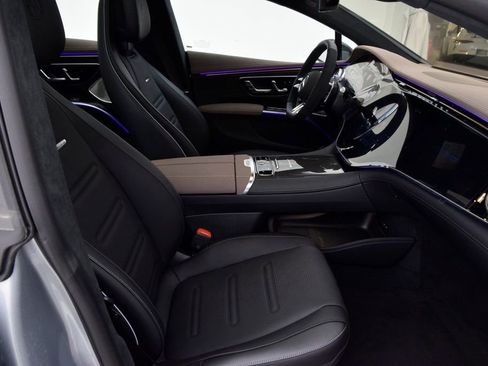 New 2025 Mercedes-Benz EQS AMG 4MATIC image 16