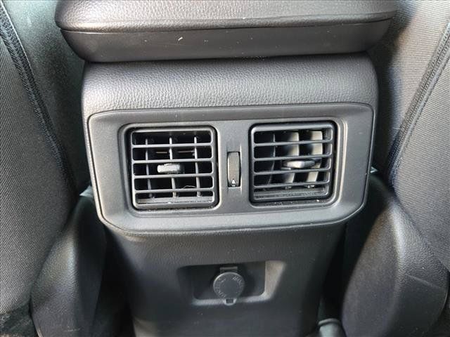 Used 2023 Toyota RAV4 LE AWD/4WD image 17