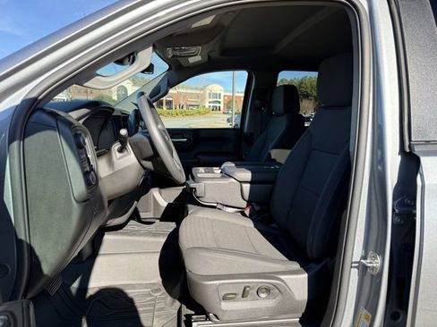 Used 2025 Chevrolet Silverado 1500 Custom w/ Turbomax Blackout Package image 13