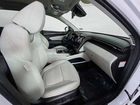 Certified 2024 Hyundai Tucson Limited AWD/4WD image 29