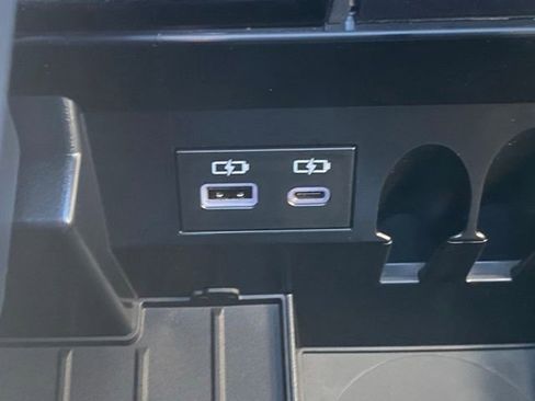 New 2026 Toyota Tundra Platinum AWD/4WD image 30