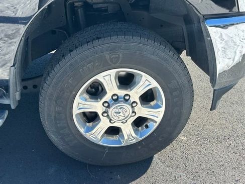 Used 2024 RAM 2500 Big Horn w/ Bed Utility Group image 15