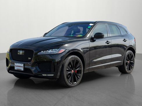 Used 2019 Jaguar F-PACE S AWD/4WD image 3