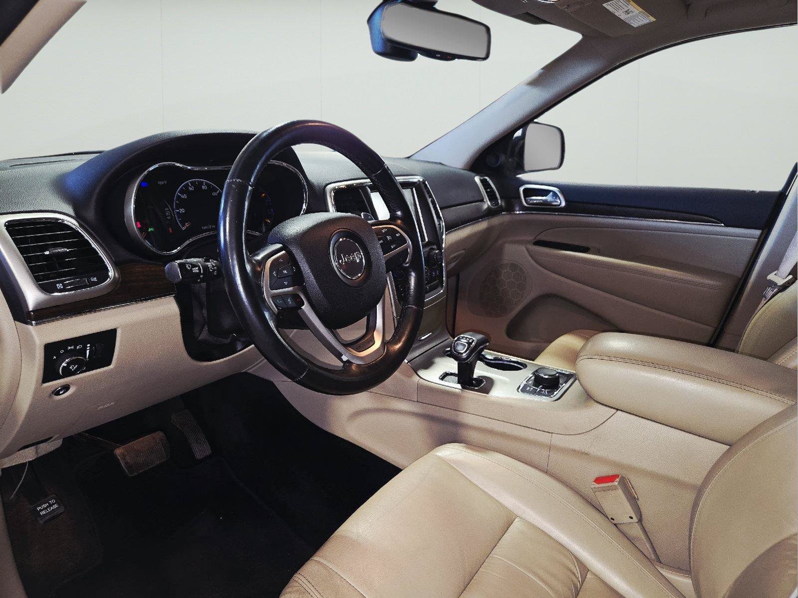 Used 2015 Jeep Grand Cherokee Limited AWD/4WD image 14