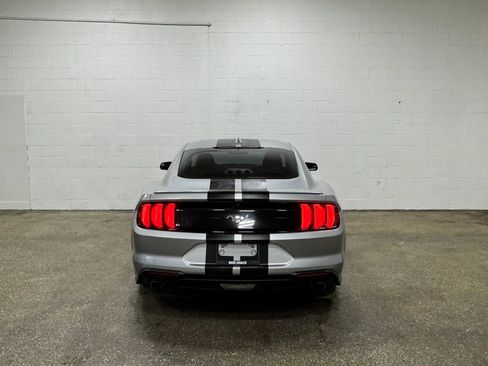 Used 2020 Ford Mustang Premium RWD image 4