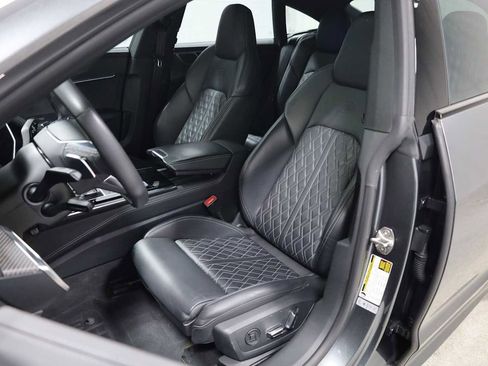 Used 2023 Audi S7 Prestige w/ Prestige Package image 5