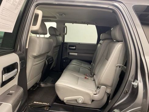 Used 2018 Toyota Sequoia Limited w/ Safety & Convenience Package image 20