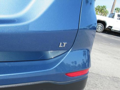 Used 2024 Chevrolet Equinox LT image 9