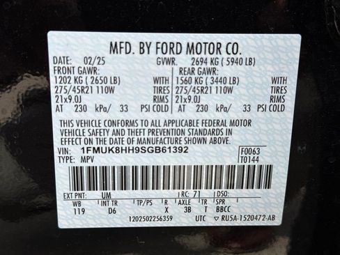 Used 2025 Ford Explorer Platinum w/ LUX Leather Package AWD/4WD image 43