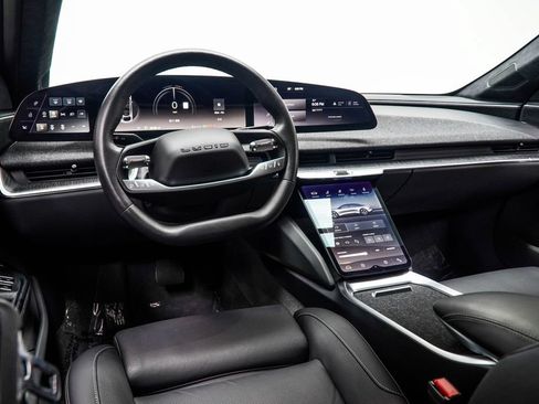 Used 2024 Lucid Air Touring AWD/4WD image 22