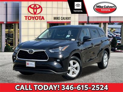 Certified 2024 Toyota Highlander LE