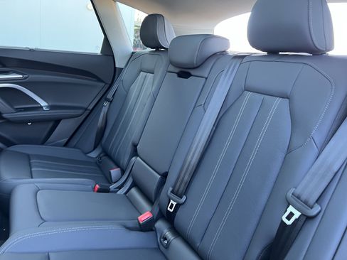 Used 2025 Audi Q5 Premium AWD/4WD image 34