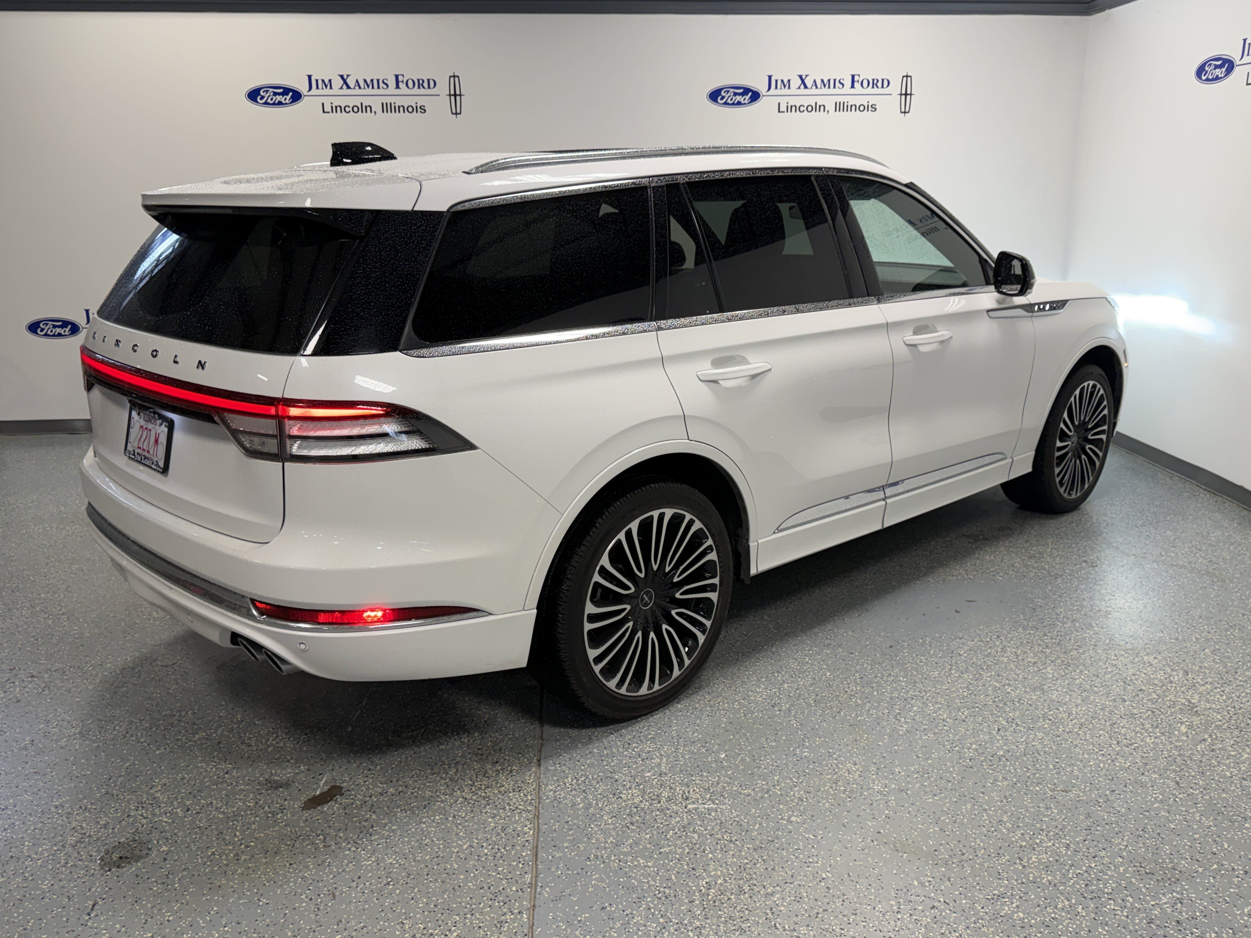Used 2025 Lincoln Aviator Black Label AWD/4WD image 36