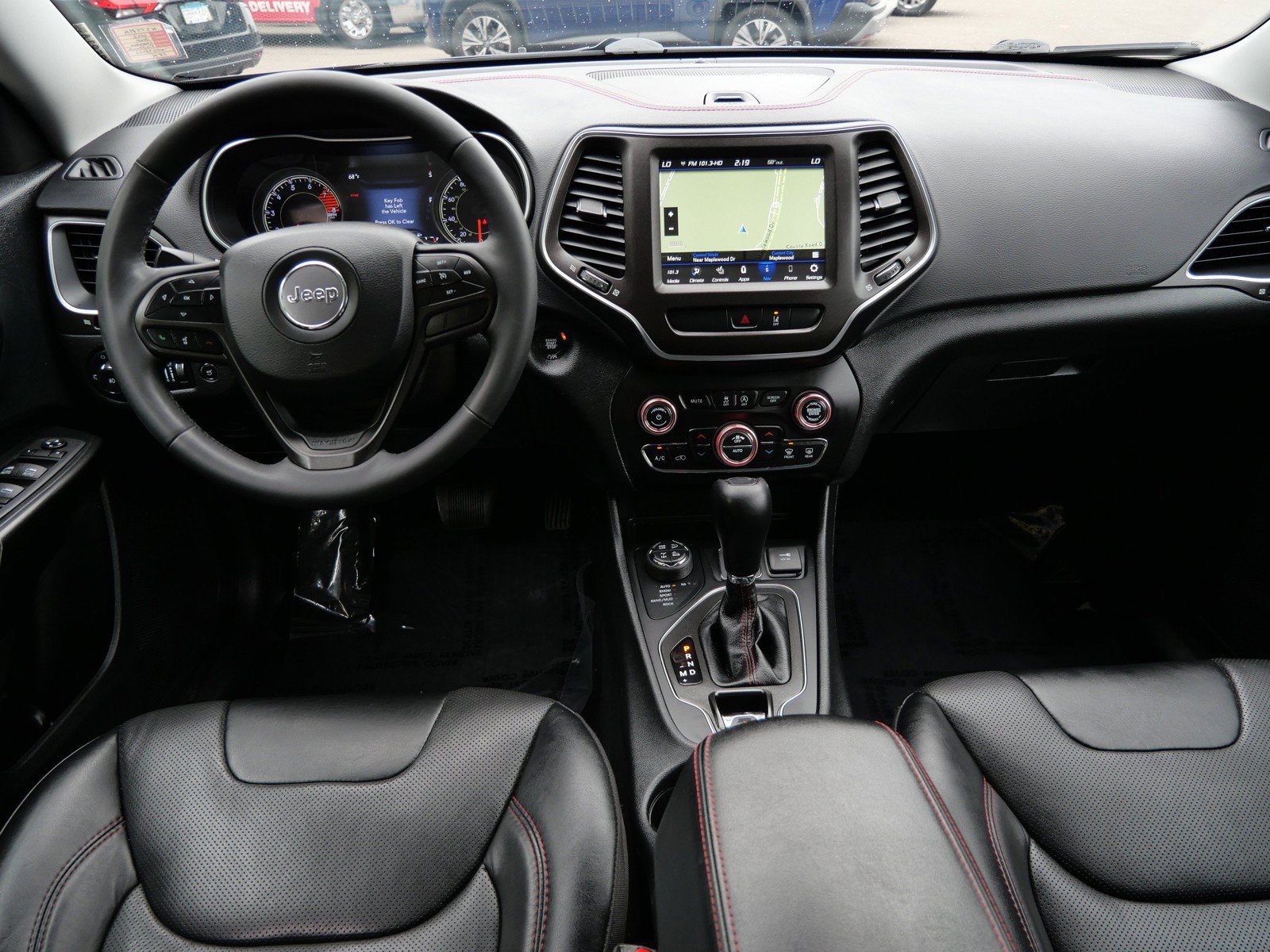 Used 2022 Jeep Cherokee Trailhawk w/ Sound & Nav Group AWD/4WD image 13