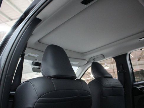 New 2026 Mitsubishi Outlander SEL image 23