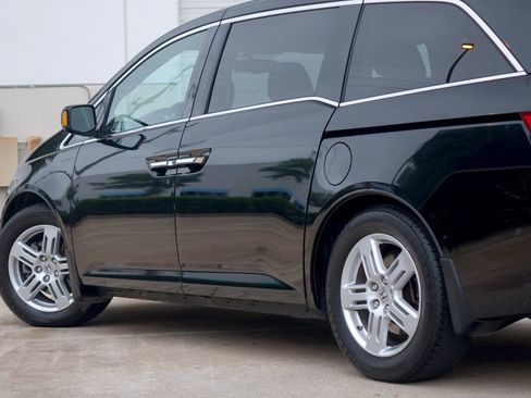 Used 2012 Honda Odyssey Touring image 32