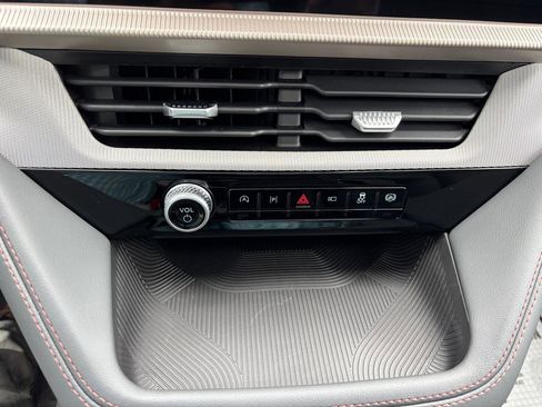 New 2026 Ford Explorer Active AWD/4WD image 25