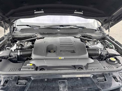Used 2020 Land Rover Range Rover Sport HSE AWD/4WD image 28