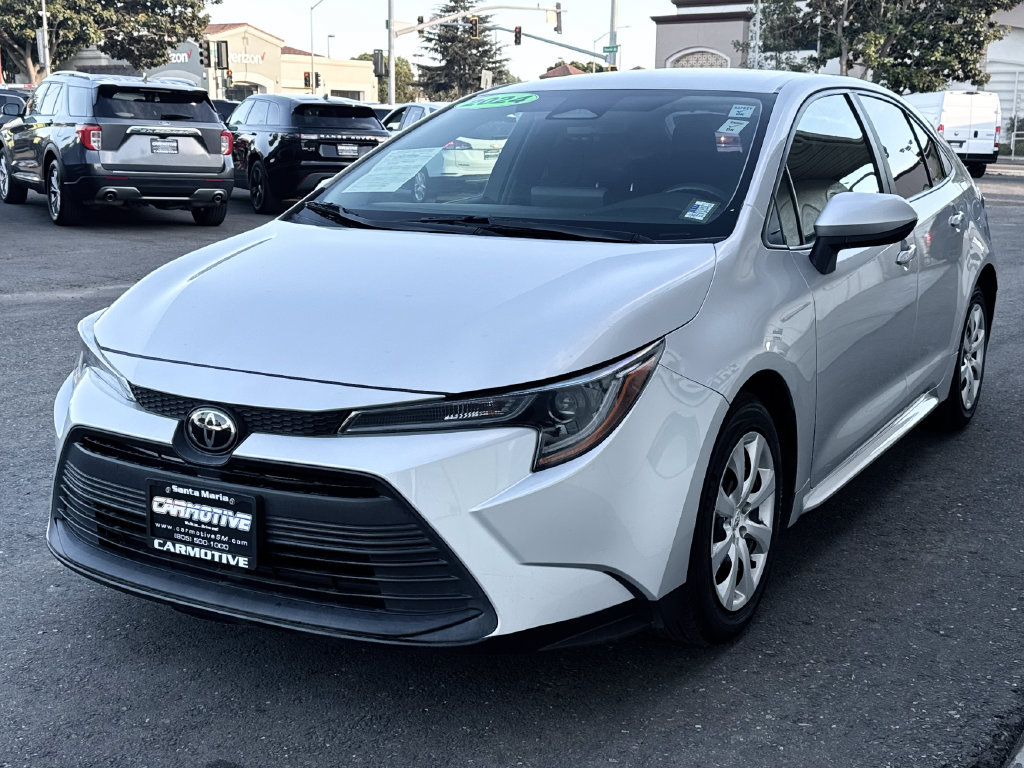Used 2024 Toyota Corolla LE FWD image 8