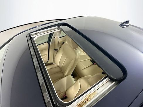 Used 2013 BMW 320i xDrive Sedan image 21