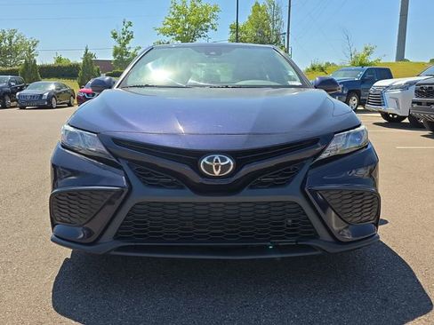 Used 2021 Toyota Camry SE FWD image 8
