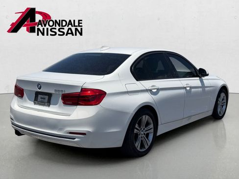 Used 2016 BMW 328i Sedan RWD image 3