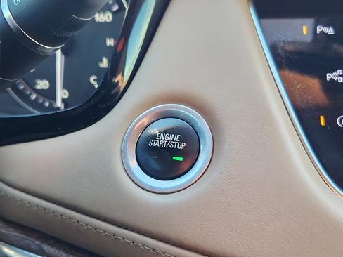 Used 2021 Cadillac XT5 Sportv w/ Platinum Package image 35