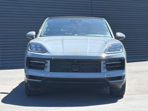 Certified 2026 Porsche Cayenne Coupe AWD/4WD image 12