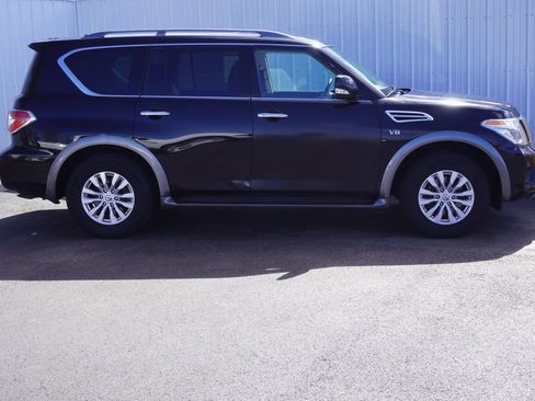 Used 2019 Nissan Armada SV w/ Driver Package AWD/4WD image 2