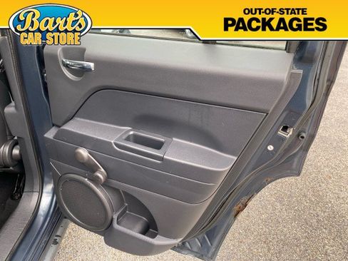 Used 2008 Jeep Patriot Sport FWD image 8