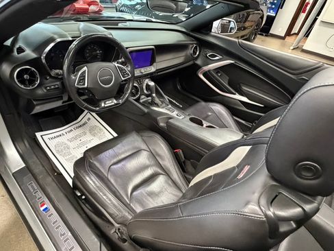 Used 2019 Chevrolet Camaro SS image 70