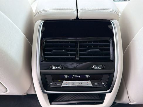 New 2026 BMW X5 M60i AWD/4WD image 19