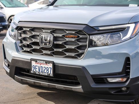 Certified 2023 Honda Passport TrailSport image 19