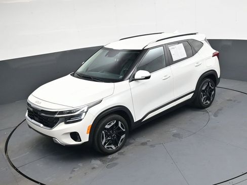 Used 2024 Kia Seltos SX image 31