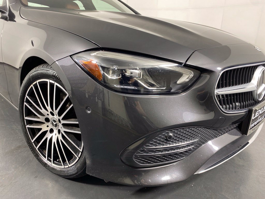 Used 2024 Mercedes-Benz C 300 4MATIC Sedan image 4