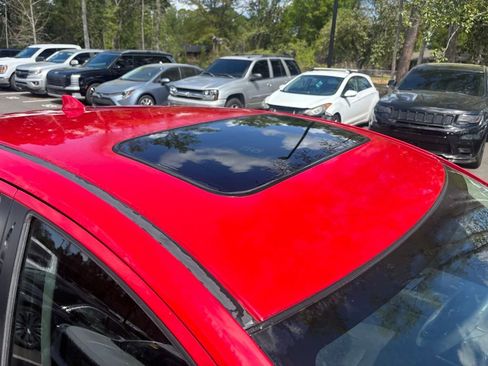 Used 2017 Honda HR-V EX image 4