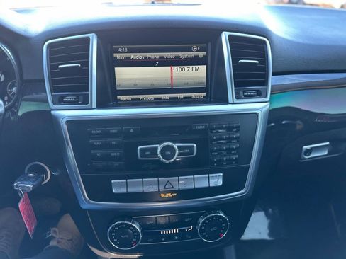 Used 2015 Mercedes-Benz ML 350 4MATIC image 29