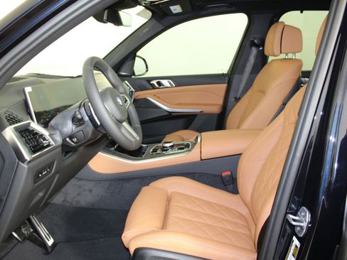 New 2026 BMW X5 xDrive50e w/ Executive Package image 24