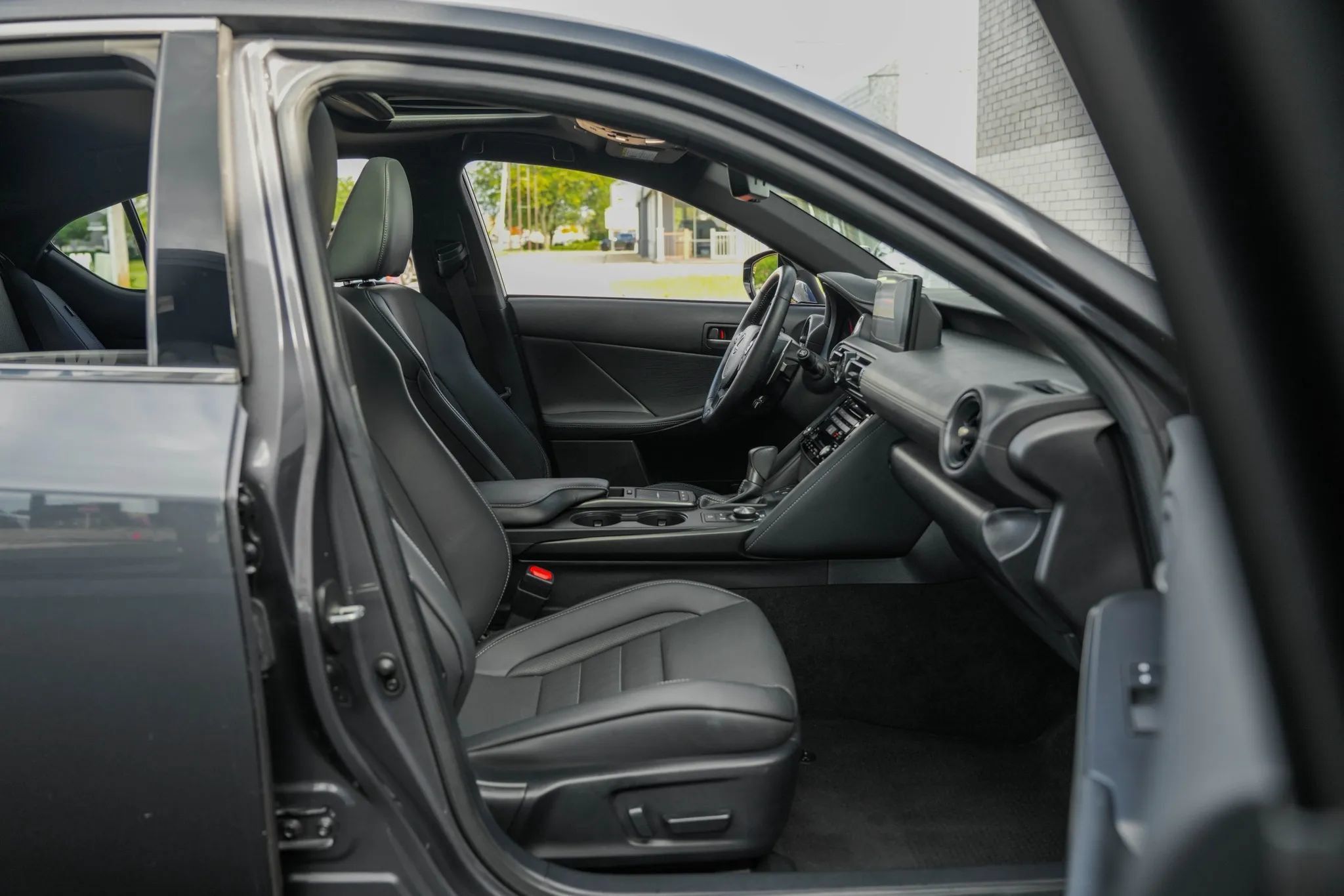 Used 2024 Lexus IS 350 F Sport w/ Memory Package RWD image 27