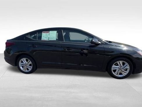 Used 2019 Hyundai Elantra Value Edition w/ Cargo Package image 3