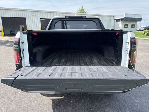 Certified 2026 GMC Sierra EV AT4 w/ AT4 Premium Package AWD/4WD image 47