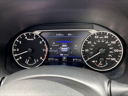 Used 2024 Nissan Altima 2.5 SV image 13