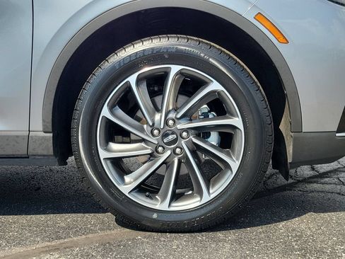 Certified 2023 Lincoln Corsair AWD w/ Equipment Group 101A image 9