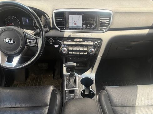 Used 2021 Kia Sportage EX w/ EX Technology Package AWD/4WD image 2